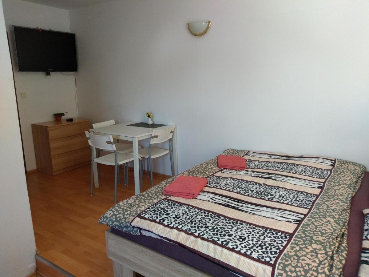 Apartments U Cara Ческе-Будеёвице Экстерьер фото