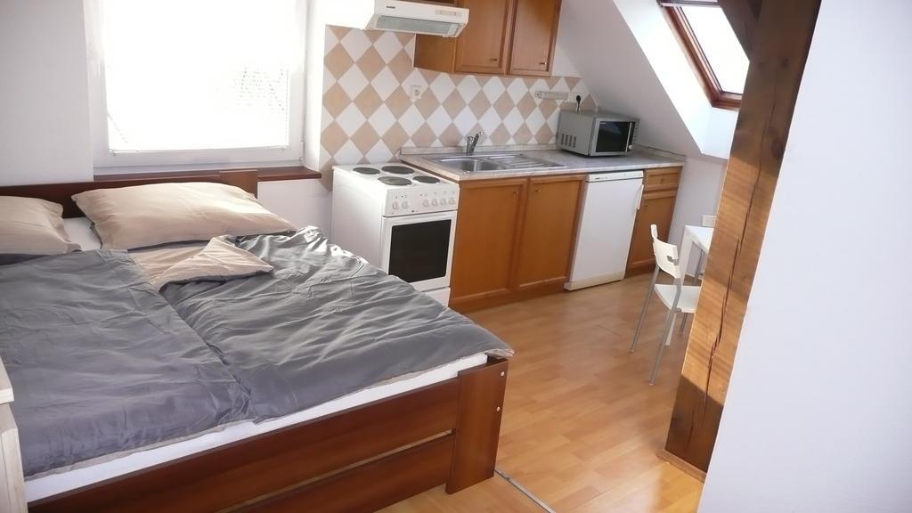 Apartments U Cara Ческе-Будеёвице Номер фото